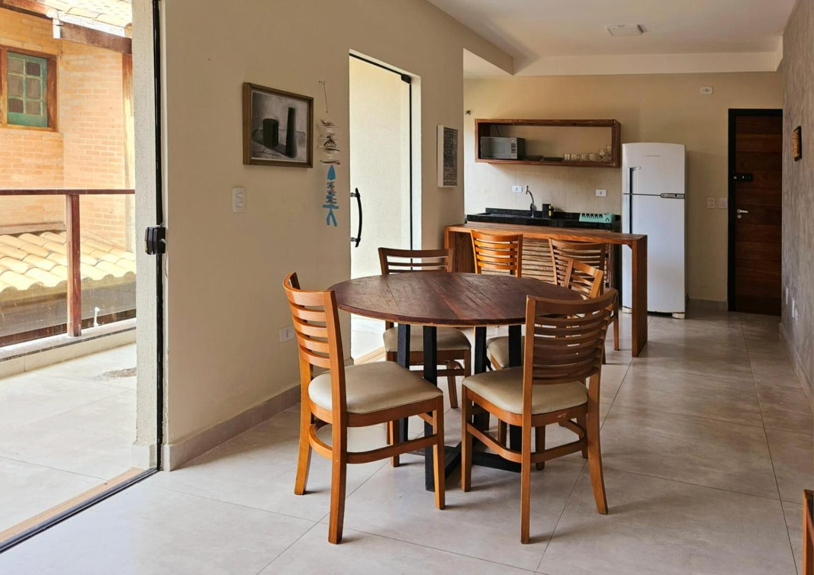 Apto Com 2 Dorm - Grande Apartamento