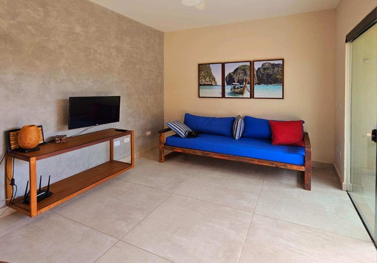Apto Com 2 Dorm - Grande Apartamento Ubatuba