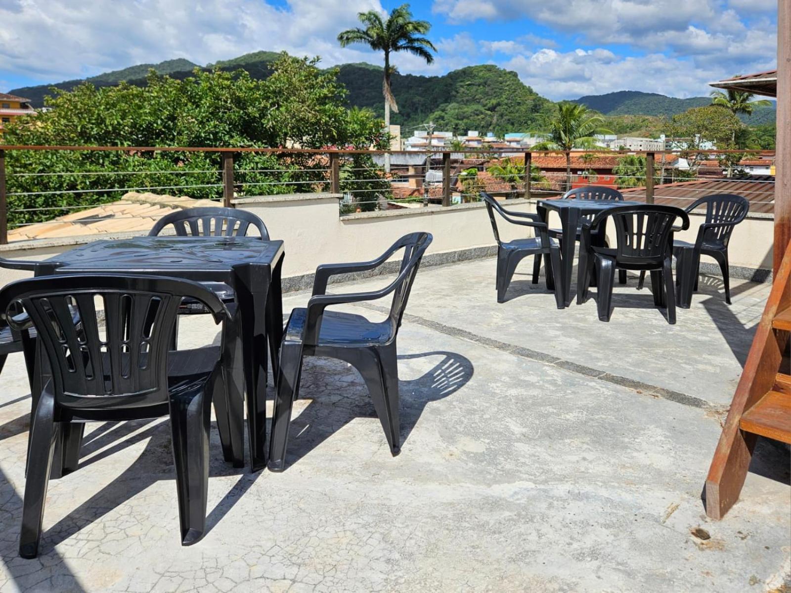Apto Com 2 Dorm - Grande Apartamento